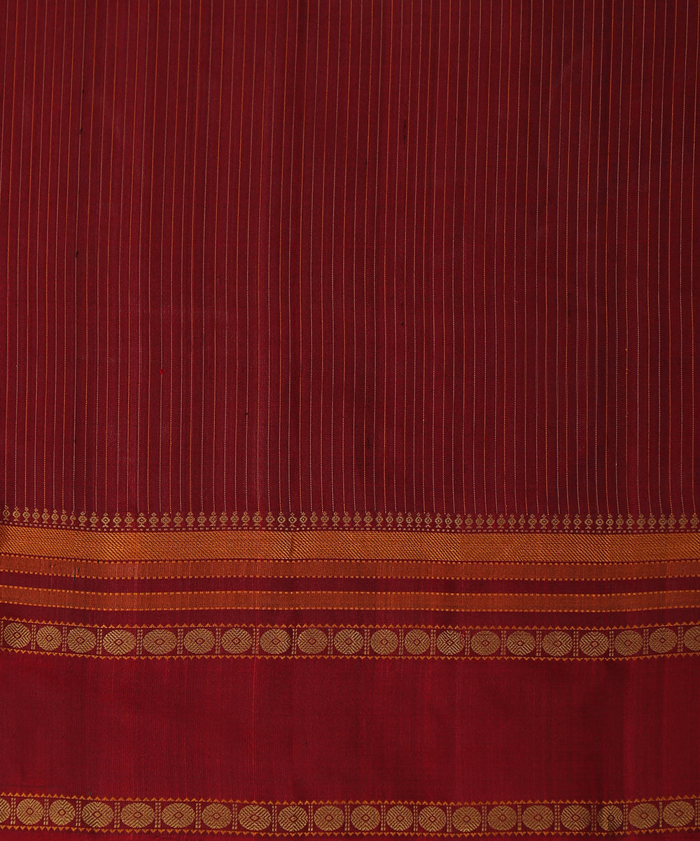 Green_Striped_Handloom_Pure_Silk_Kanjivaram_Saree_With_Maroon_Thread_Border_WeaverStory_05