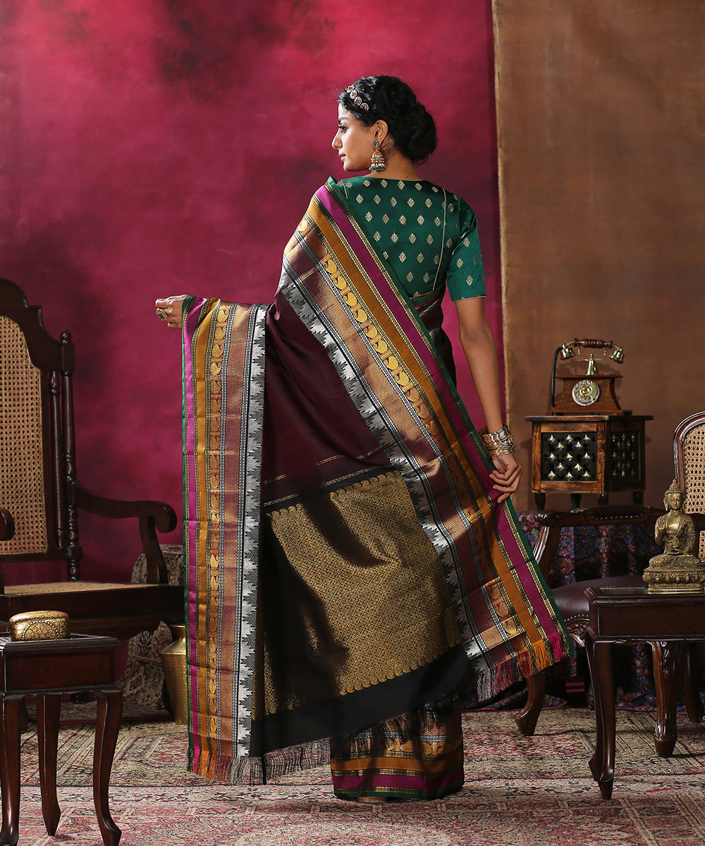 Handloom_Dark_Wine_Plain_Pure_Silk_Kanjivaram_Saree_With_Gold_And_Silver_Zari_Temple_Border_WeaverStory_03
