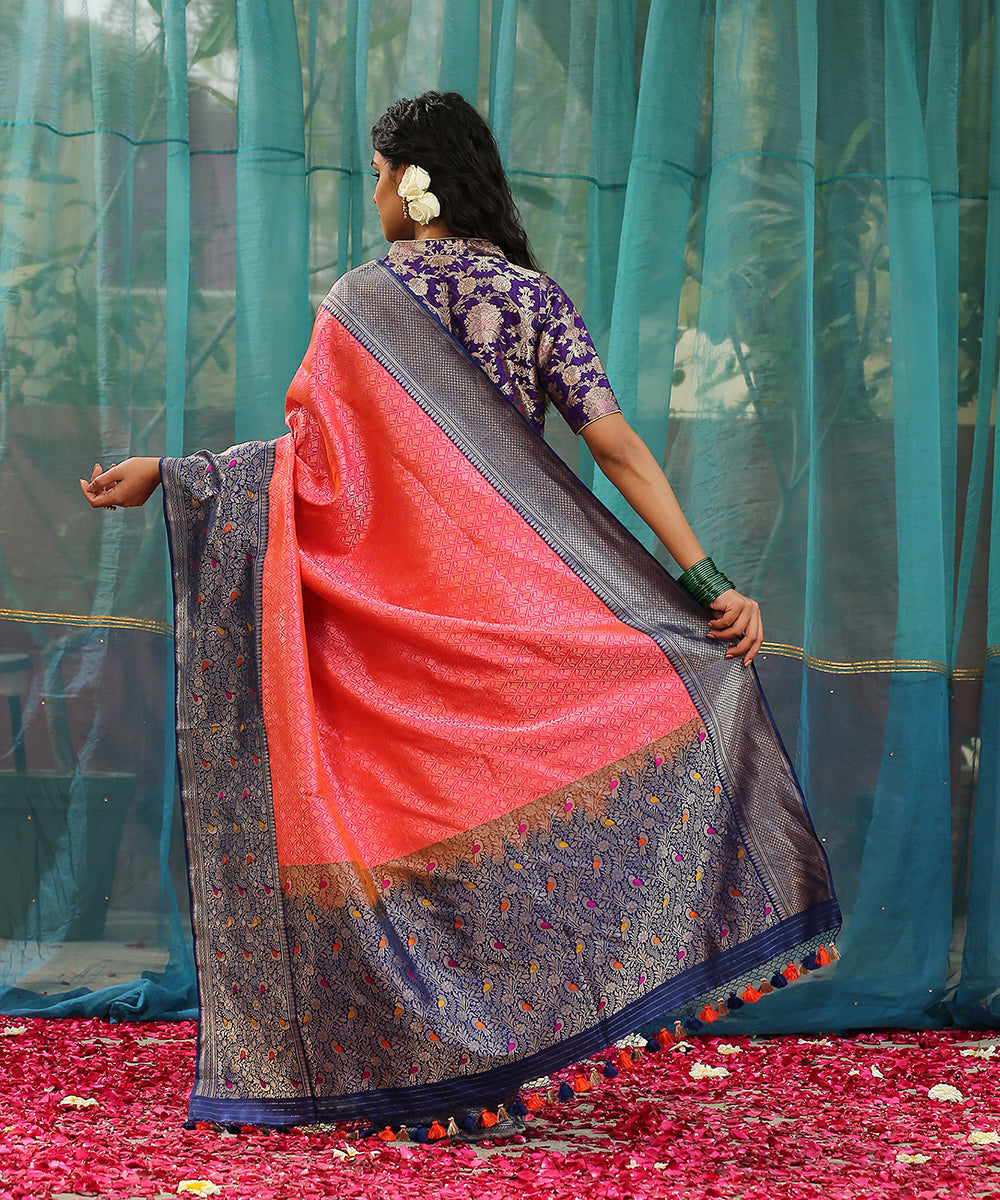 Handloom_Pink_And_Orange_Brocade_Pure_Katan_Silk_Shikargah_Banarasi_Saree_With_Blue_Meenakari_Border_WeaverStory_03