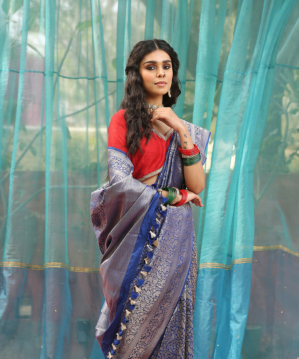 Blue_Handloom_Brocade_Shikargah_Pure_Katan_Silk_Banarasi_Saree_With_Broad_Border_WeaverStory_01