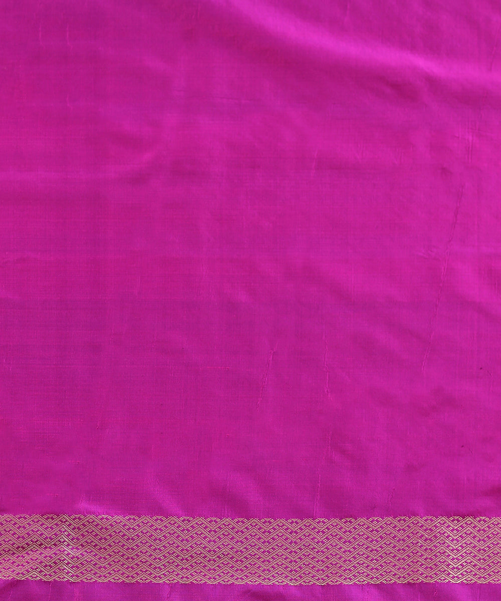 Plum_Handloom_Striped_Pure_Katan_Silk_Banarasi_Saree_With_Broad_Shikargah_Border_WeaverStory_05