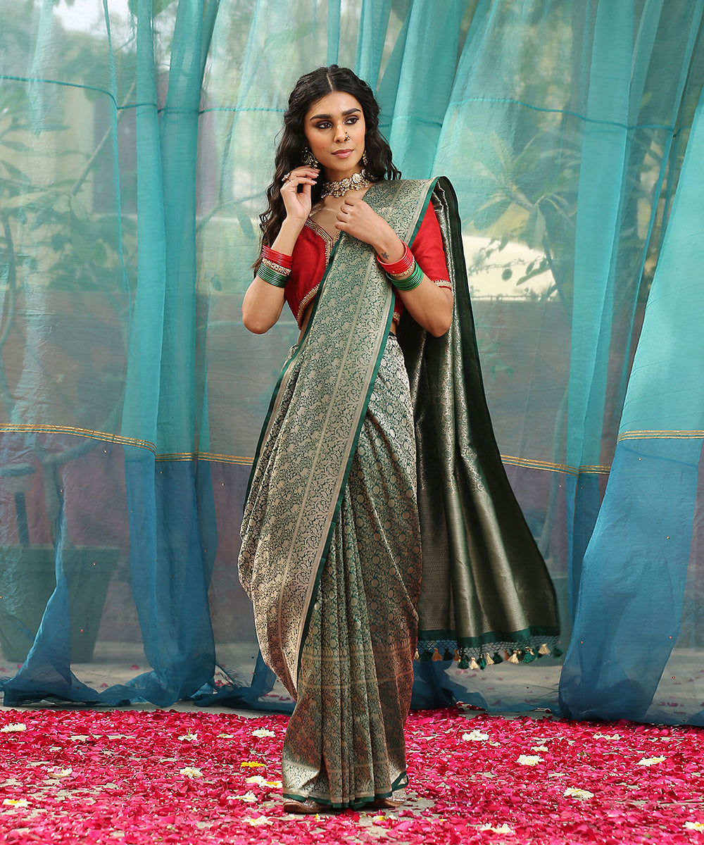 Handloom_Green_Brocade_Shikargah_Pure_Katan_Silk_Banarasi_Saree_WeaverStory_02