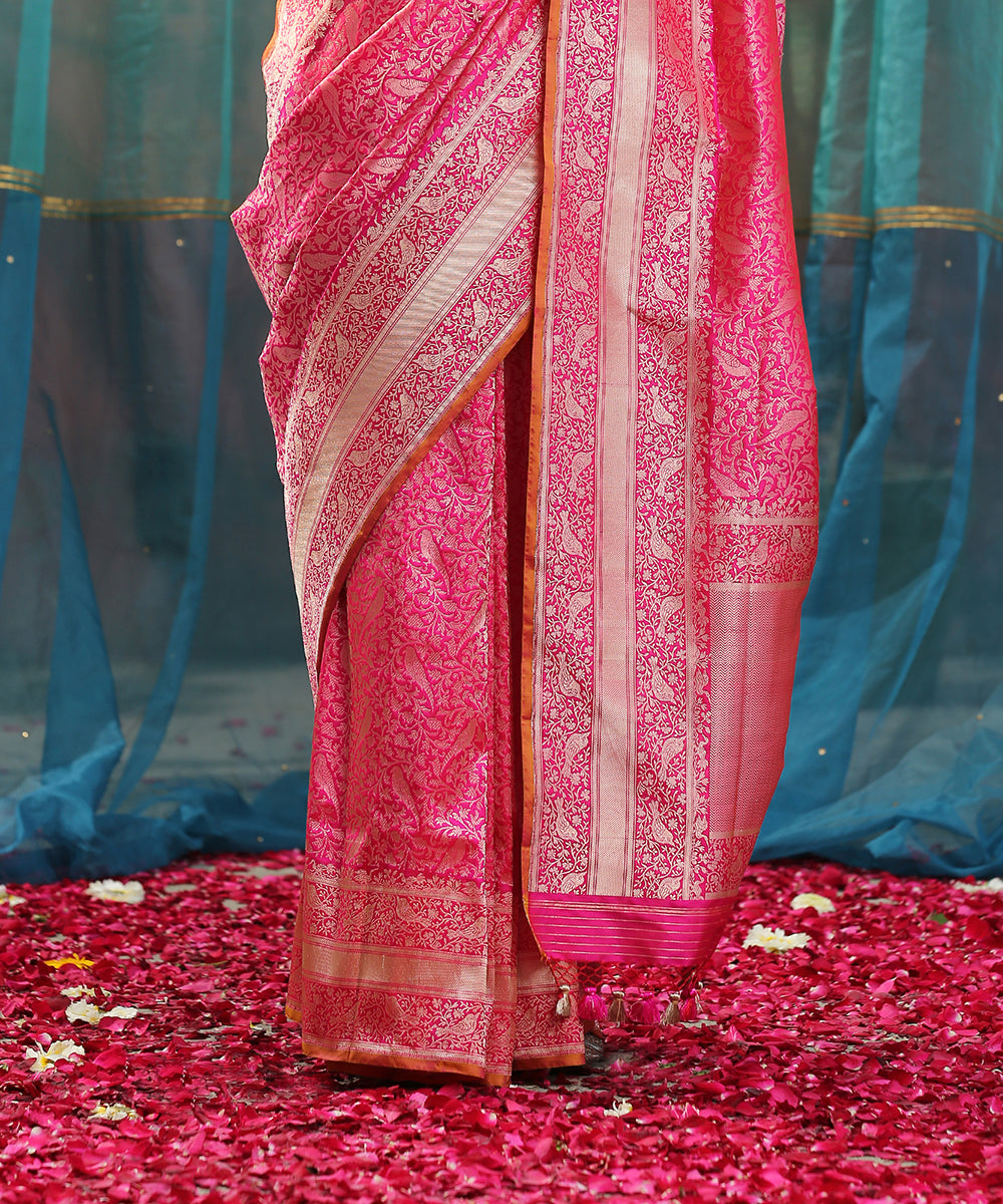 Pink_Handloom_Brocade_Shikargah_Pure_Katan_Silk_Banarasi_Saree_With_Birds_WeaverStory_04