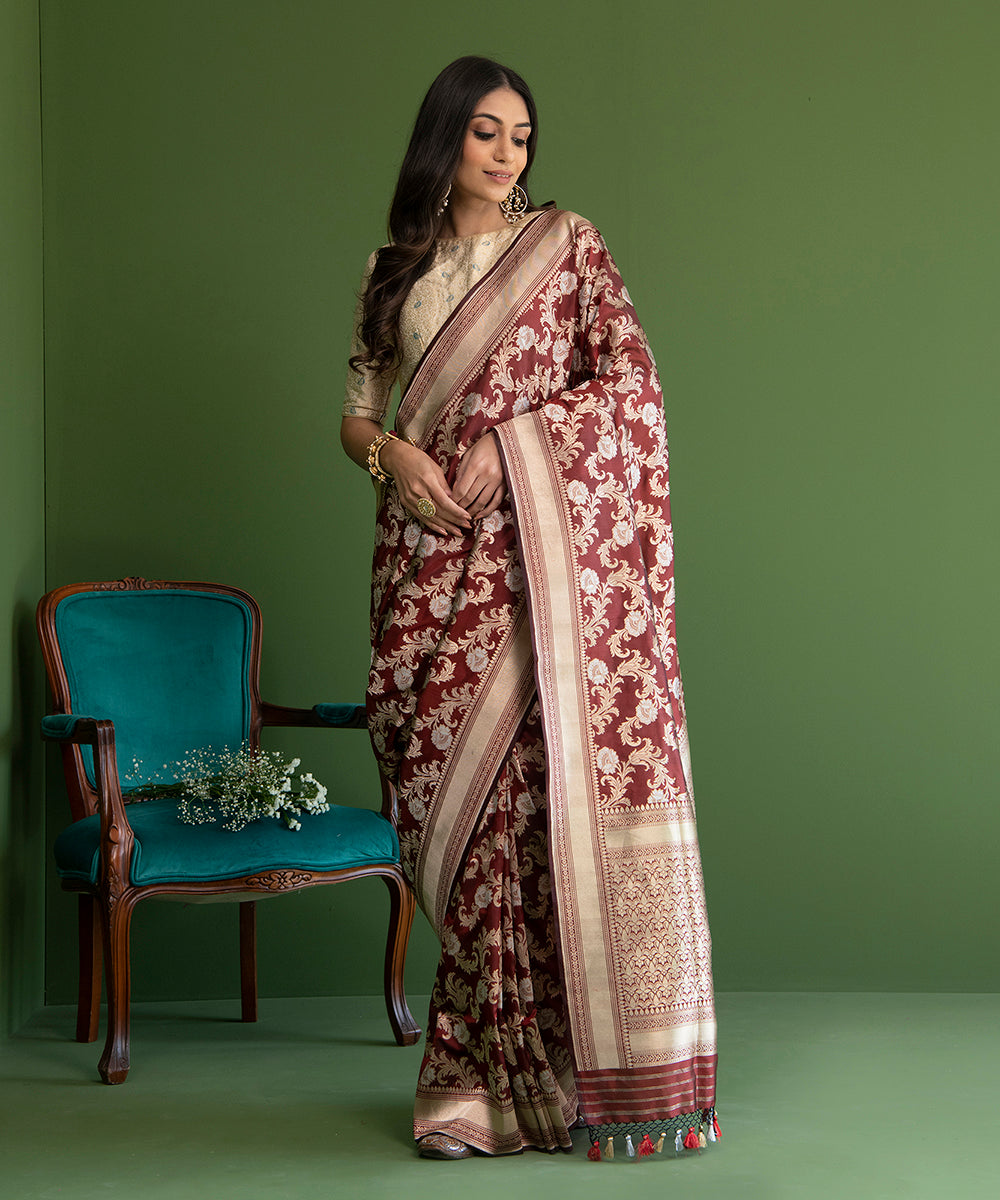 Maroon_Handloom_Pure_Katan_Silk_Banarasi_Saree_with_Sona_Rupa_Cutwork_Jaal_WeaverStory_02