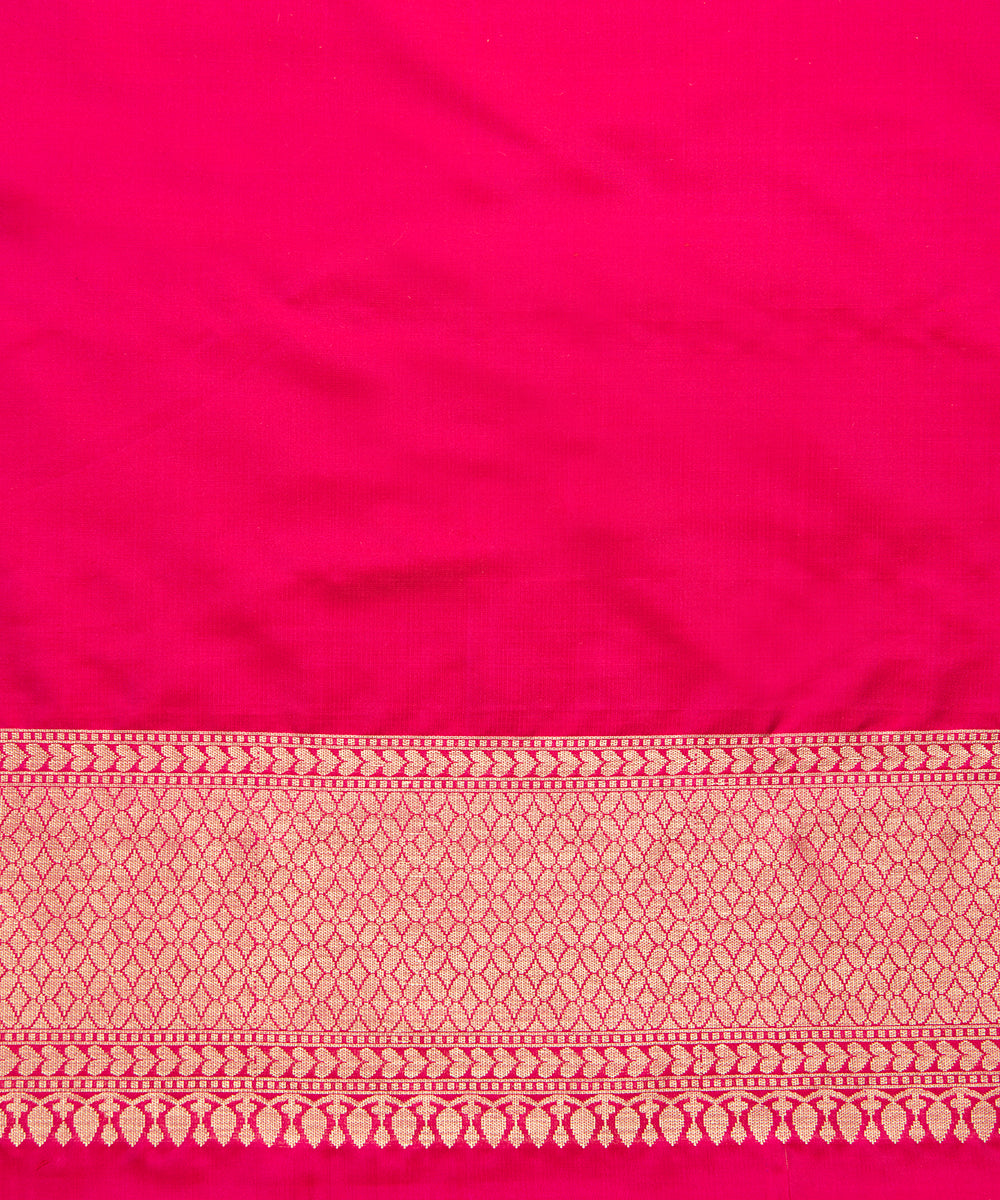 Handloom_Pink_Pure_Katan_Silk_Banarasi_Saree_with_Sona_Rupa_Cutwork_Jaal_WeaverStory_05