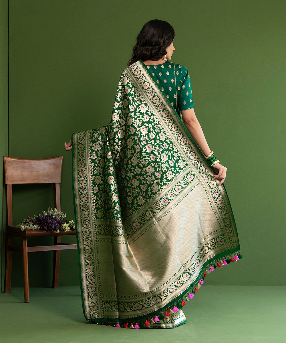 Green_Handloom_Meenakari_Banarasi_Jangla_Saree_In_Pure_Katan_Silk_WeaverStory_03