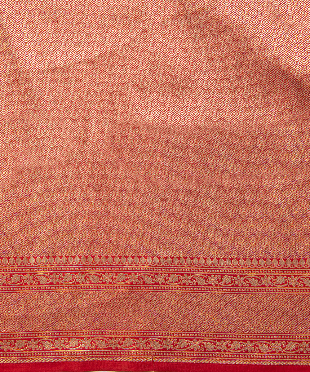 Handloom_Bridal_Red_Sona_Rupa_Jaal_Banarasi_Saree_in_Pure_Katan_Silk_WeaverStory_05