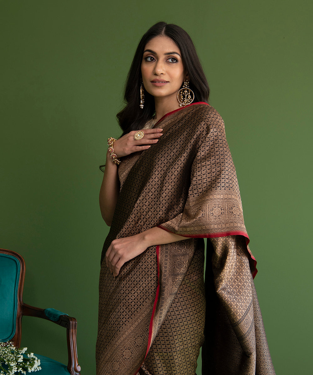 Black_Handloom_Pure_Katan_Silk_Banarasi_Saree_with_Antique_Zari_All_Over_Square_Motifs_WeaverStory_01