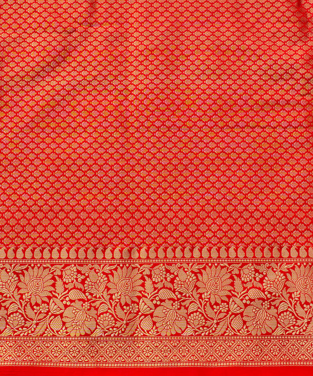 Red_Handloom_Pure_Katan_Silk_Banarasi_Saree_with_Sona_Rupa_Jaal_WeaverStory_06