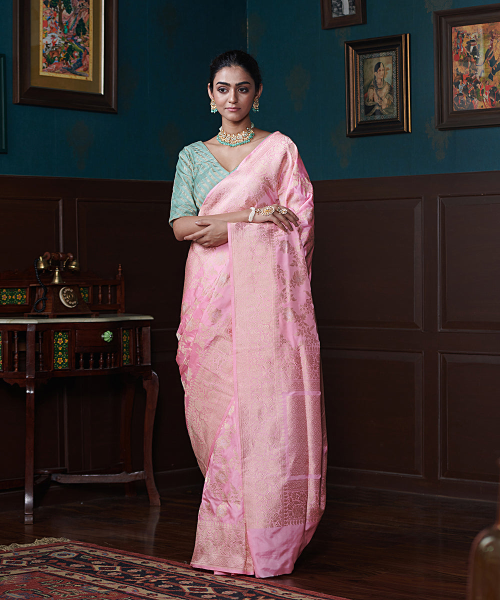 Baby_Pink_Handloom_Pure_Katan_Silk_Banarasi_Saree_With_Sona_Rupa_Kadhwa_Jaal_WeaverStory_02