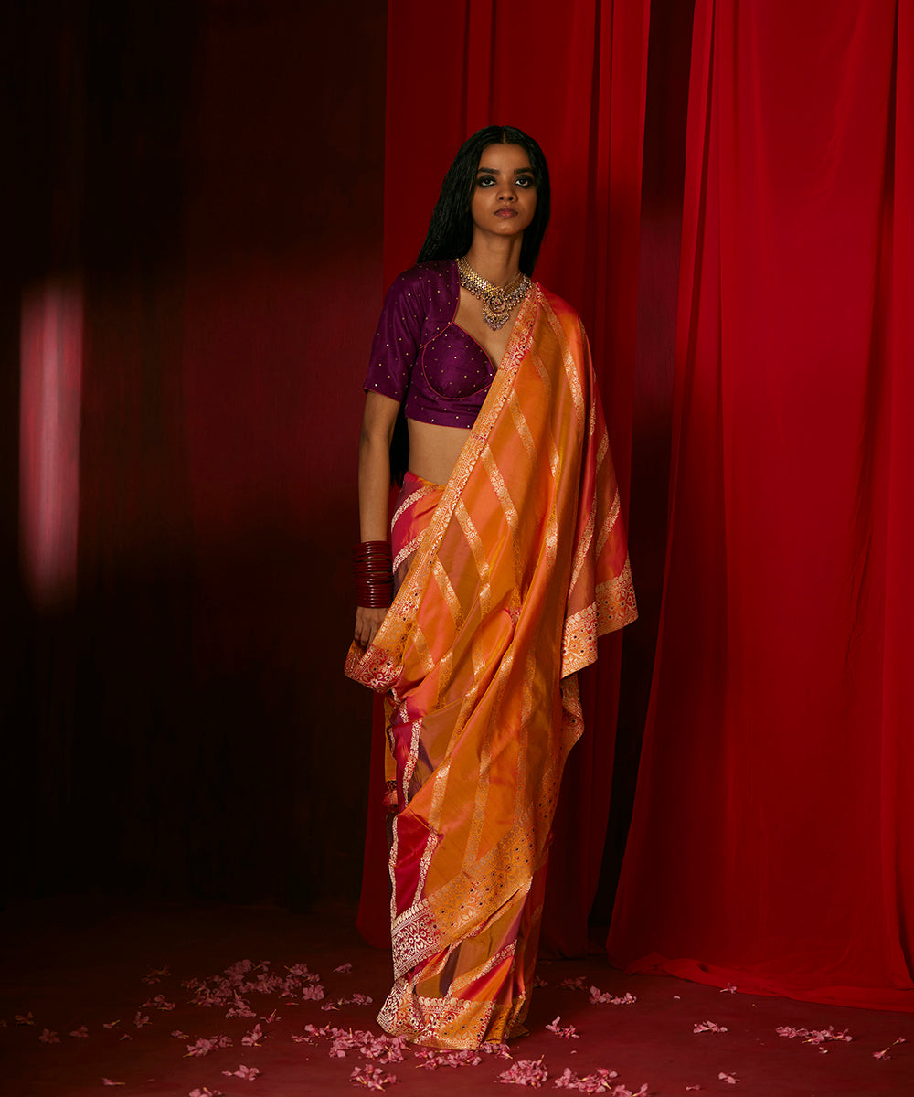 Peach_And_Orange_Handloom_Pure_Katan_Silk_Rangkaat_Banarasi_Saree_WeaverStory_02