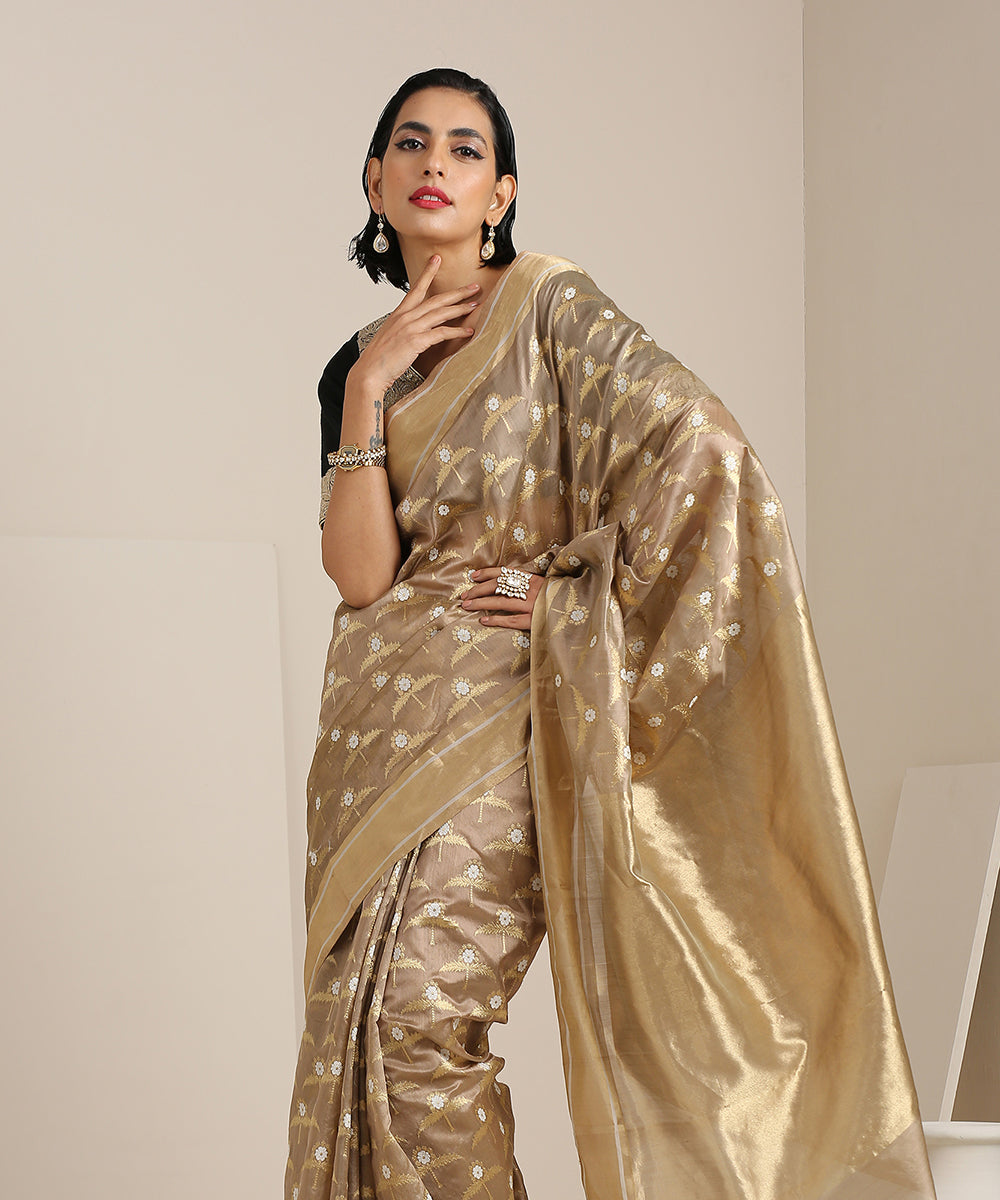 Golden_Beige_Handloom_Chanderi_Silk_Saree_With_Sunflower_Booti_WeaverStory_01
