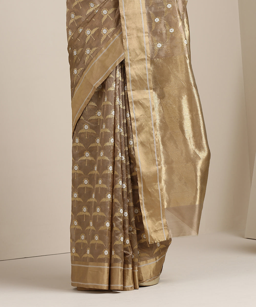 Golden_Beige_Handloom_Chanderi_Silk_Saree_With_Sunflower_Booti_WeaverStory_04