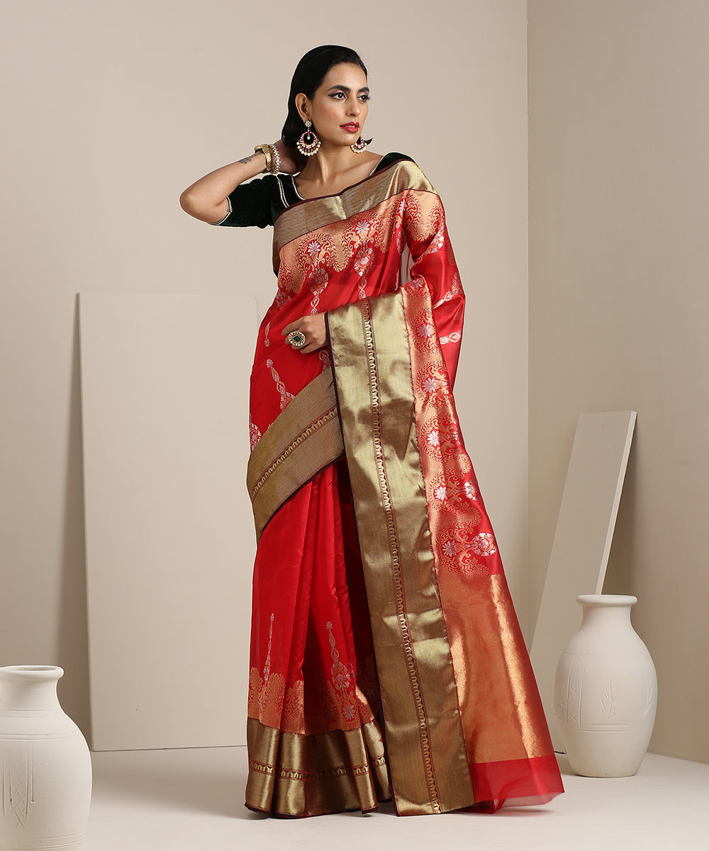 Handloom_Red_Chanderi_Silk_Saree_With_Gold_Zari_Heavy_Border_WeaverStory_02