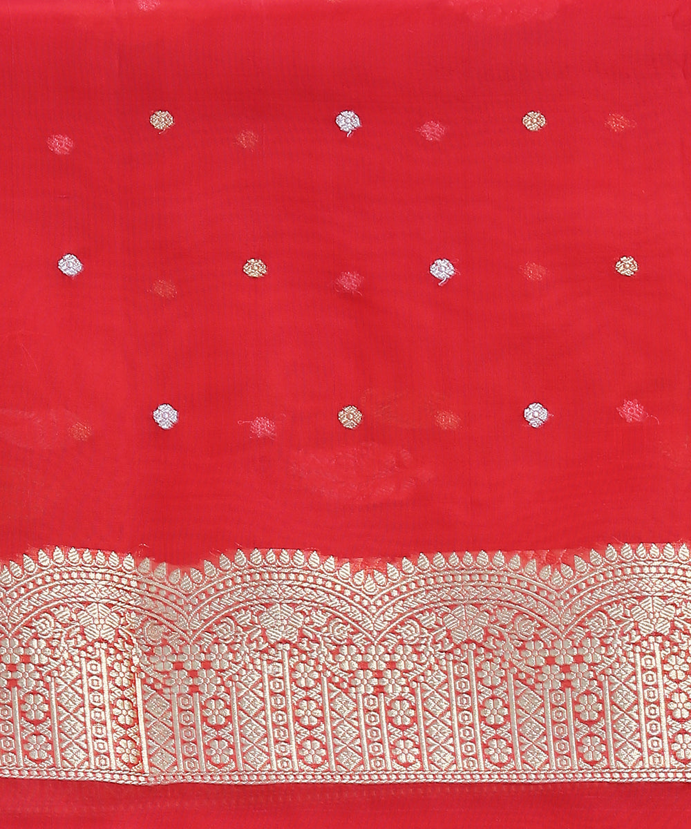 Handloom_Red_Kora_Silk_Banarasi_Saree_With_Gold_And_Silver_Zari_Booti_WeaverStory_05