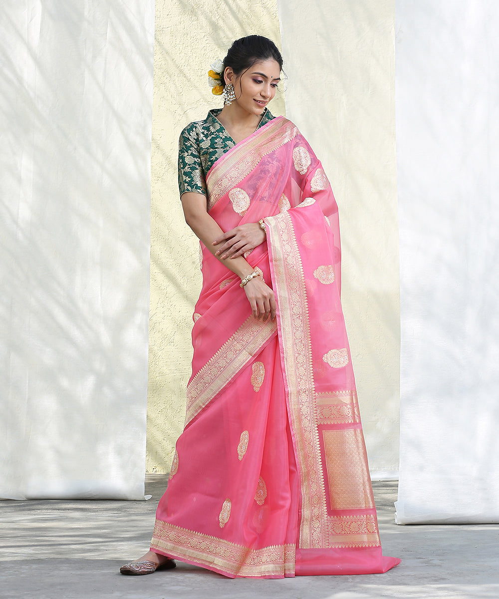 Pink_Handloom_Kora_Silk_Banarasi_Saree_With_Gold_Paisley_Motifs_With_Silver_Meenakari_WeaverStory_02