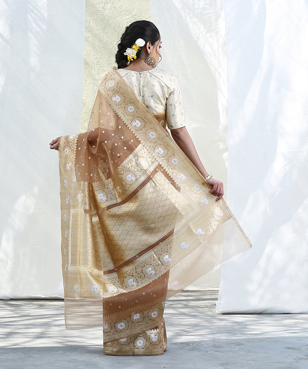 Brown_Handloom_Kora_Silk_Banarasi_Saree_With_Small_Gold_And_Silver_Zari_Booti_WeaverStory_03