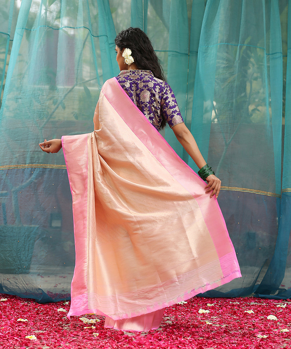 Handloom_Blush_Pink_Kimkhab_Pure_Katan_Silk_Banarasi_Saree_With_Candy_Pink_Kadhiyal_Border_WeaverStory_03