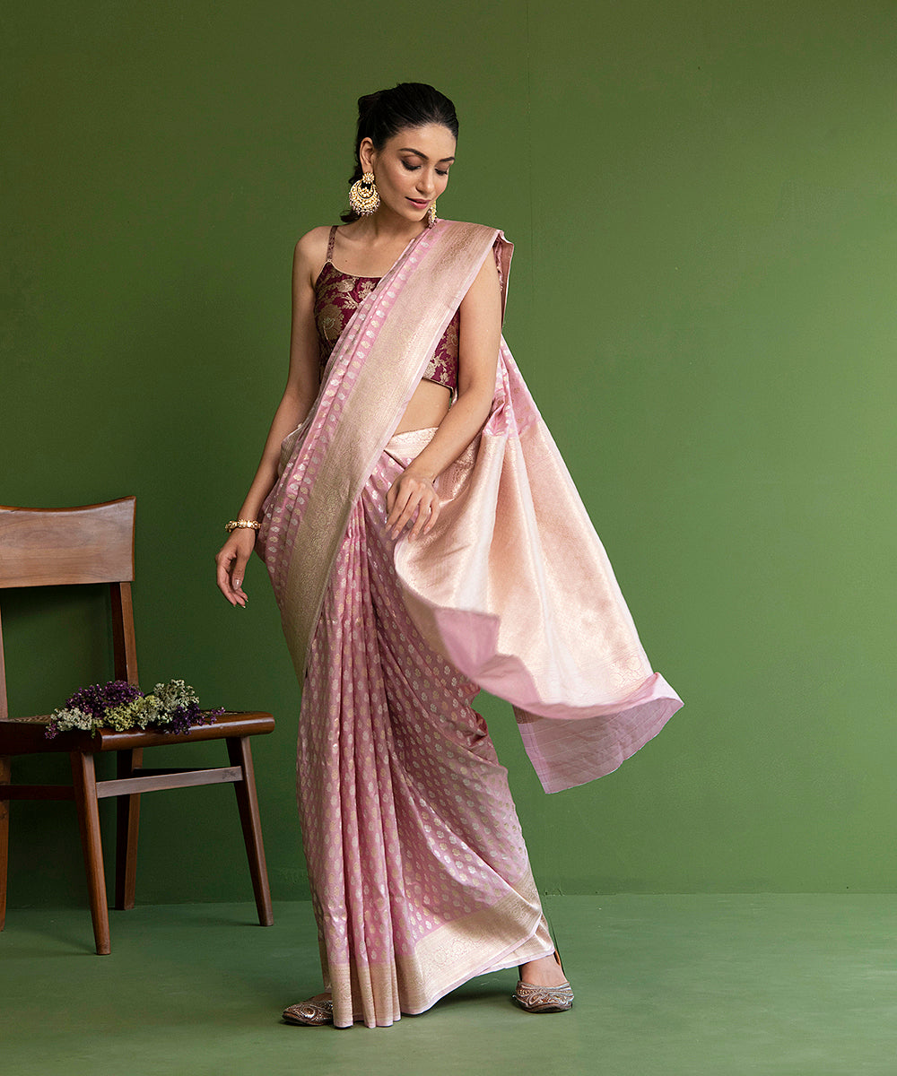 Baby_Pink_Handloom_Pure_Katan_Silk_Banarasi_Saree_With_Sona_Rupa_Zari_and_Small_Floral_Booti_WeaverStory_02