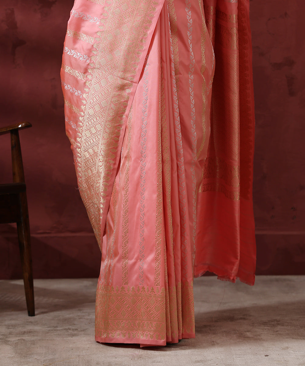 Peach_Handloom_Kadhwa_Pure_Katan_Silk_Banarasi_Saree_WeaverStory_04
