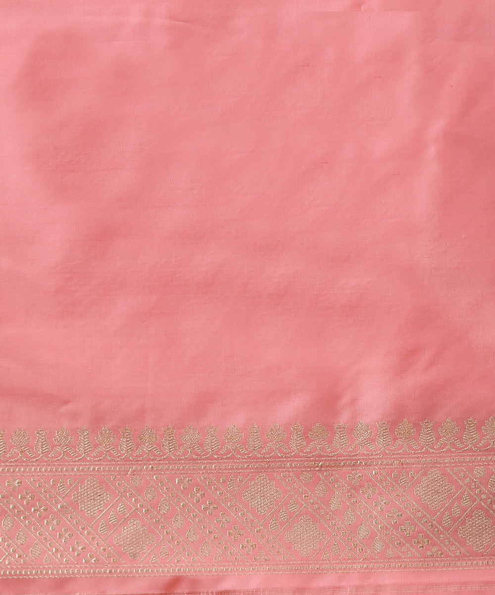 Peach_Handloom_Kadhwa_Pure_Katan_Silk_Banarasi_Saree_WeaverStory_05