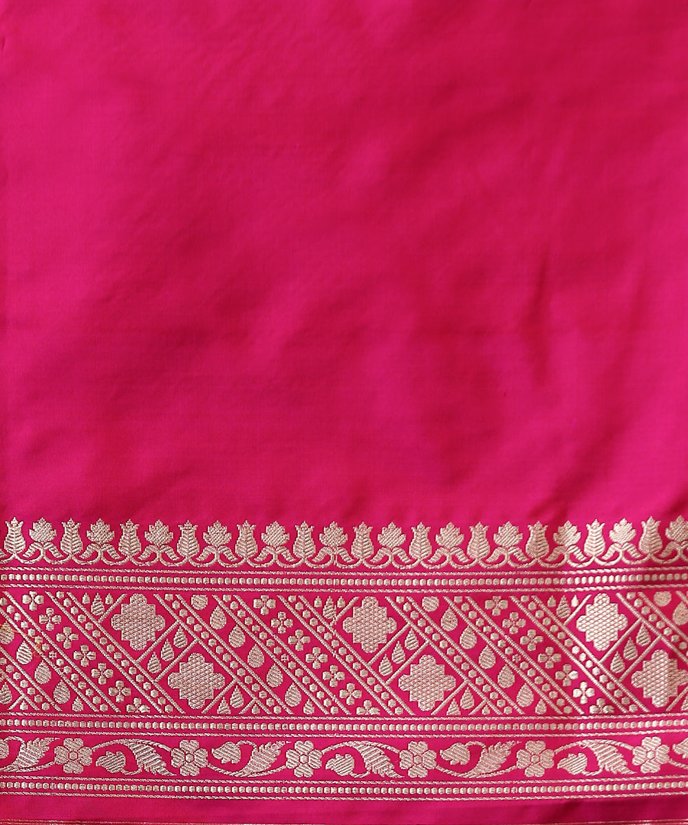 Handloom_Rani_Pink_Kadhwa_Pure_Katan_Silk_Banarasi_Saree_WeaverStory_05