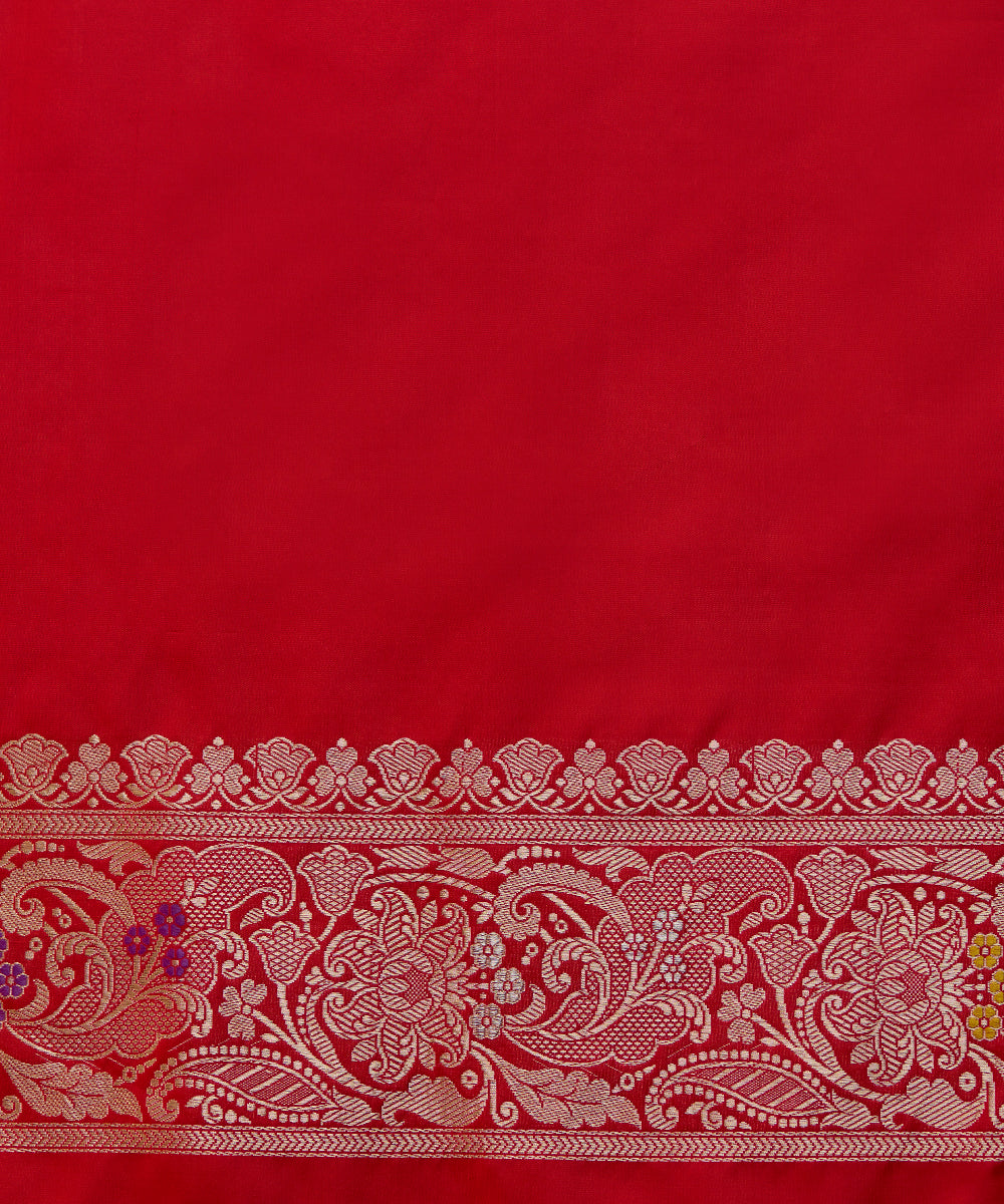 Handloom_Red_Pure_Katan_Silk_Banarasi_Saree_With_Antique_Zari_Kadhwa_Jaal_And_Mustard_Meenakari_WeaverStory_05