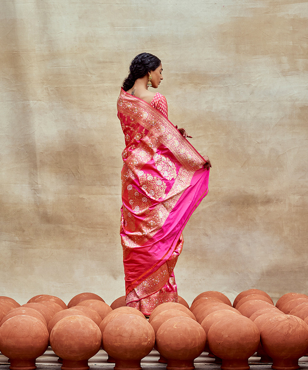 Handloom_Rani_Pink_Pure_Katan_Silk_Banarasi_Saree_with_Zari_Jaal_WeaverStory_04