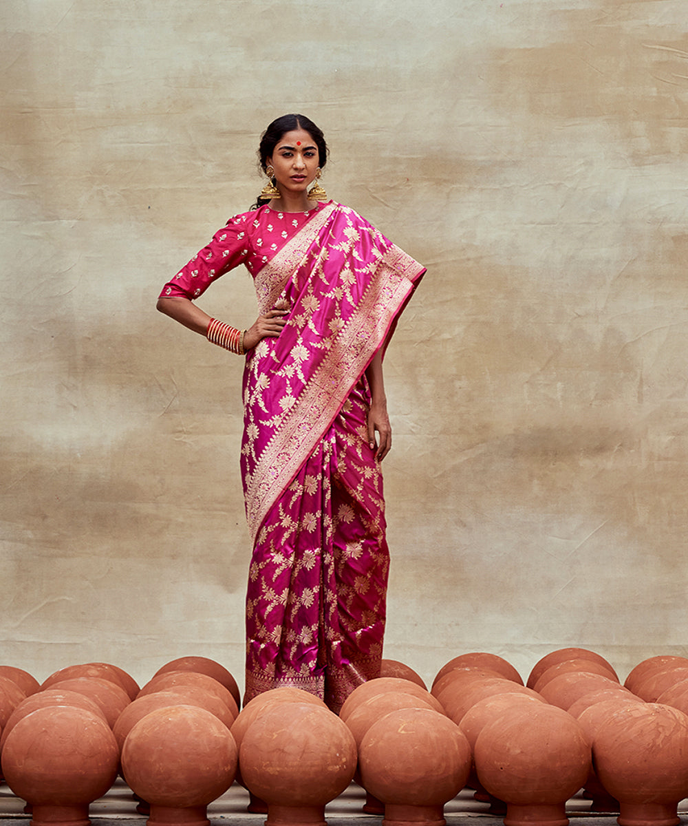 Handloom_Plum_Pure_Katan_Silk_Banarasi_Saree_with_Sona_Rupa_Jaal_WeaverStory_03