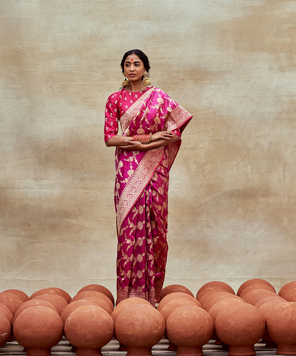 Handloom_Plum_Pure_Katan_Silk_Banarasi_Saree_with_Sona_Rupa_Jaal_WeaverStory_04