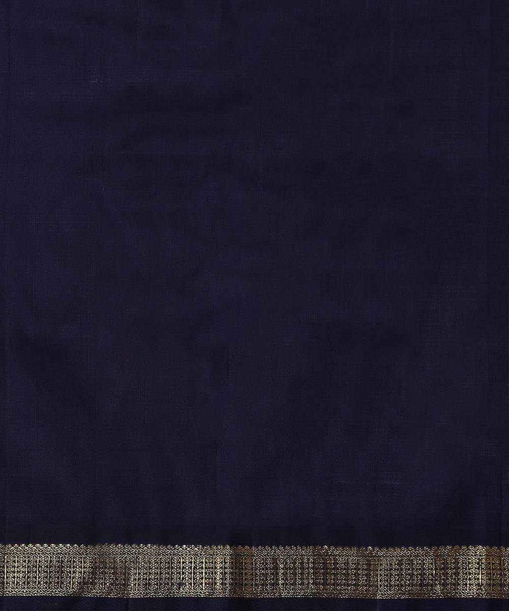 Blue_Handloom_Pure_Silk_Kanjivaram_Saree_With_Dark_Blue_Borders_with_Silk_Threads_WeaverStory_05