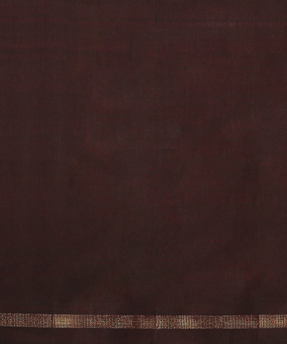 Handloom_Brown_Pure_Zari_Kanjivaram_Saree_With_Green_Vaira_Oosi_Border_WeaverStory_05