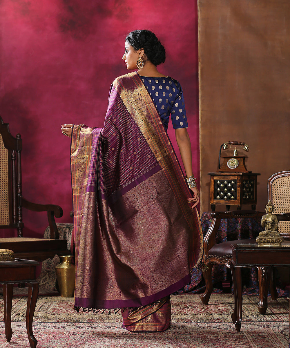 Purple_Handloom_Pure_Silk_Kanjivaram_Saree_With_Checks_And_Broad_Border_Saree_WeaverStory_03