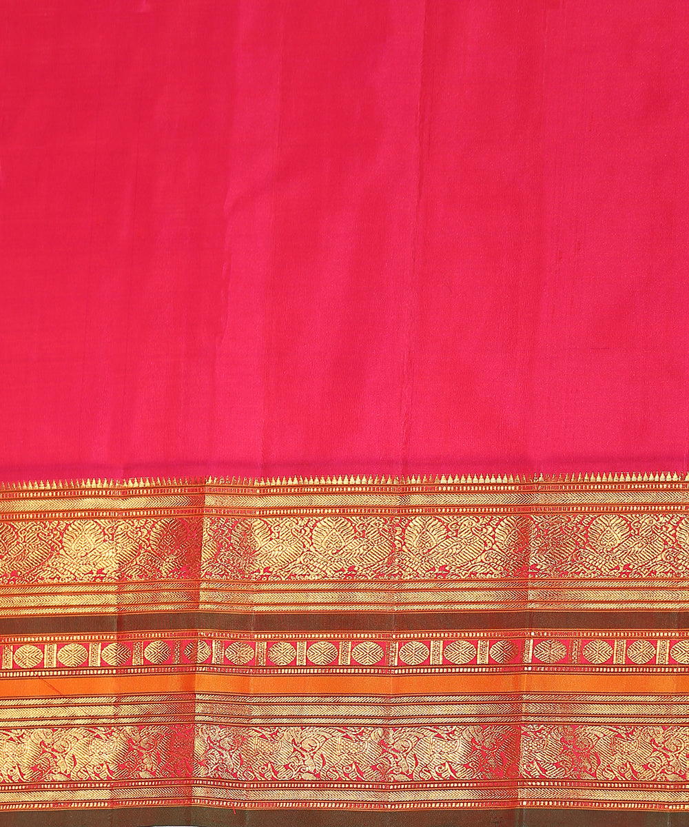 Handloom_Orange_Pure_Silk_Kanjivaram_Saree_With_Pink_And_Green_Border_WeaverStory_05