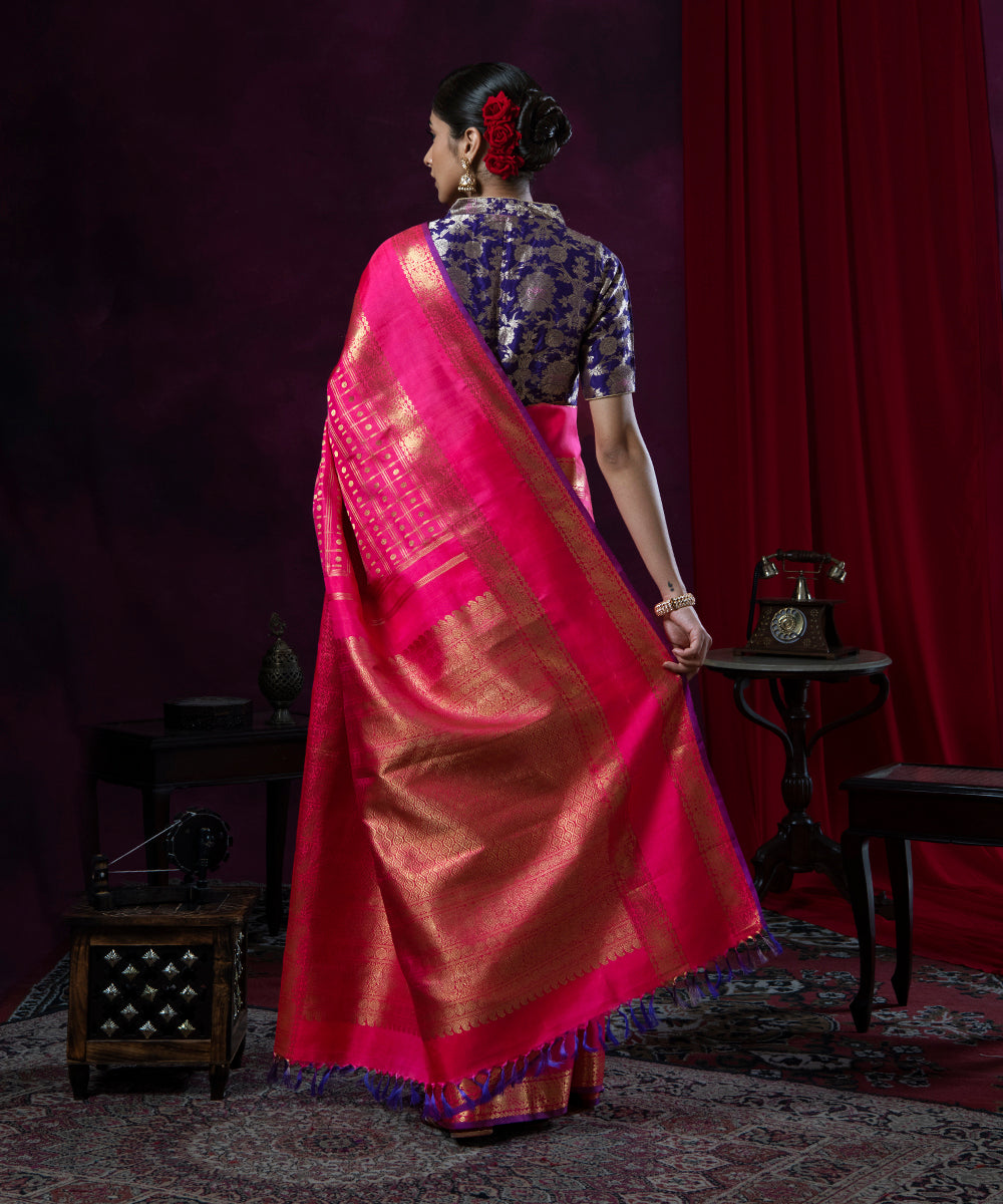 Hot_Pink_Handloom_Pure_Zari_Kanjivaram_Silk_Saree_With_All_Over_Checks_WeaverStory_03