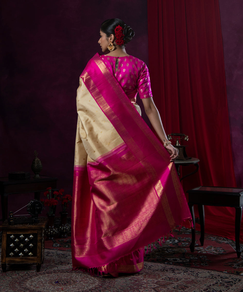 Beige_Handloom_Pure_Zari_Kanjivaram_Silk_Saree_WeaverStory_03