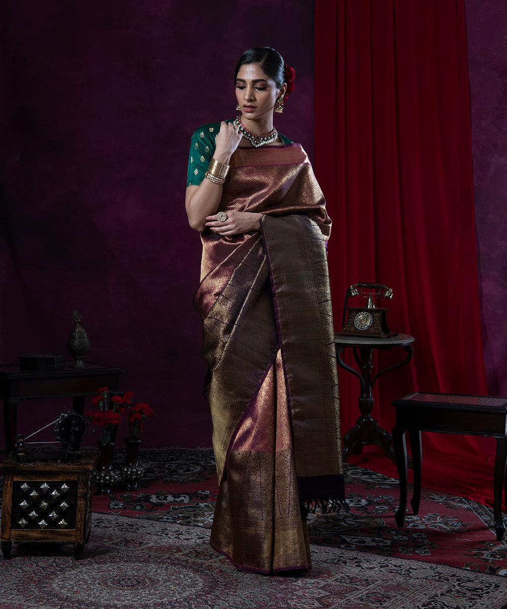 Handloom_Wine_And_Pink_Pure_Zari_Kanjivaram_Saree_Woven_in_Pure_Silk_WeaverStory_02