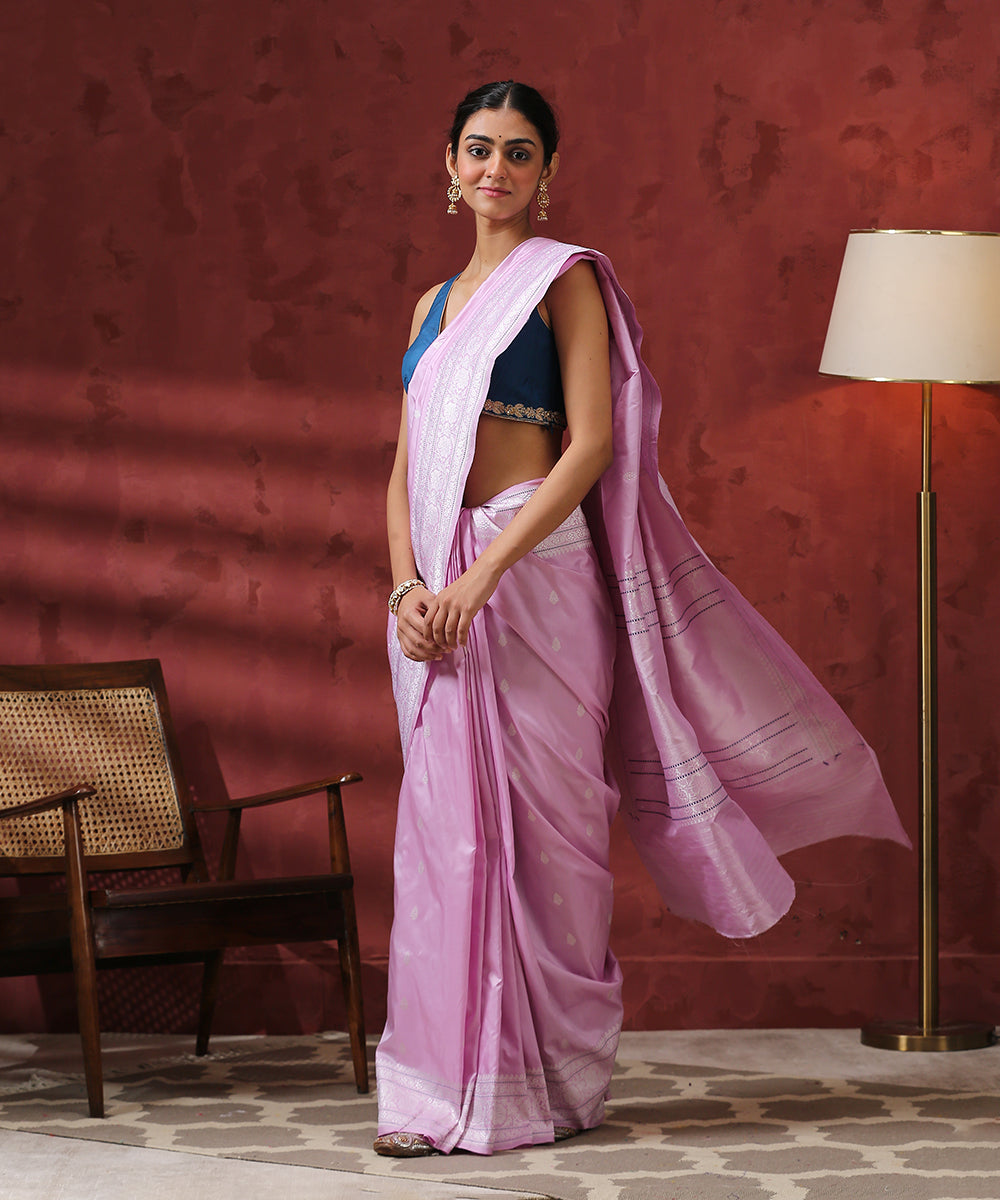 Lavender_Handloom_Pure_Katan_Silk_Booti_Banarasi_Saree_WeaverStory_02