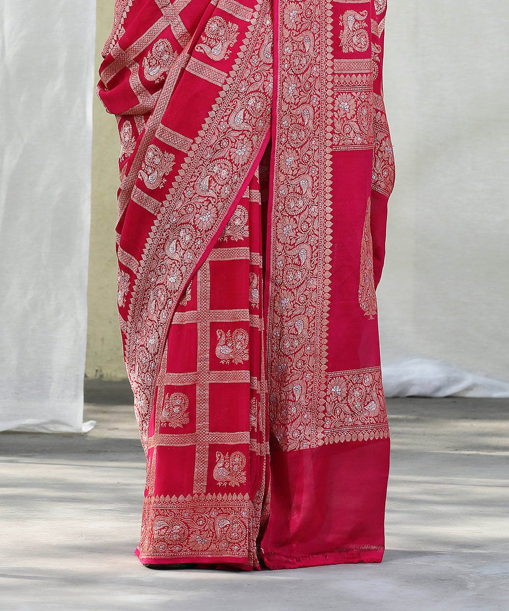 Pink_Handloom_Georgette_Banarasi_Saree_with_Kadhwa_weave_WeaverStory_04