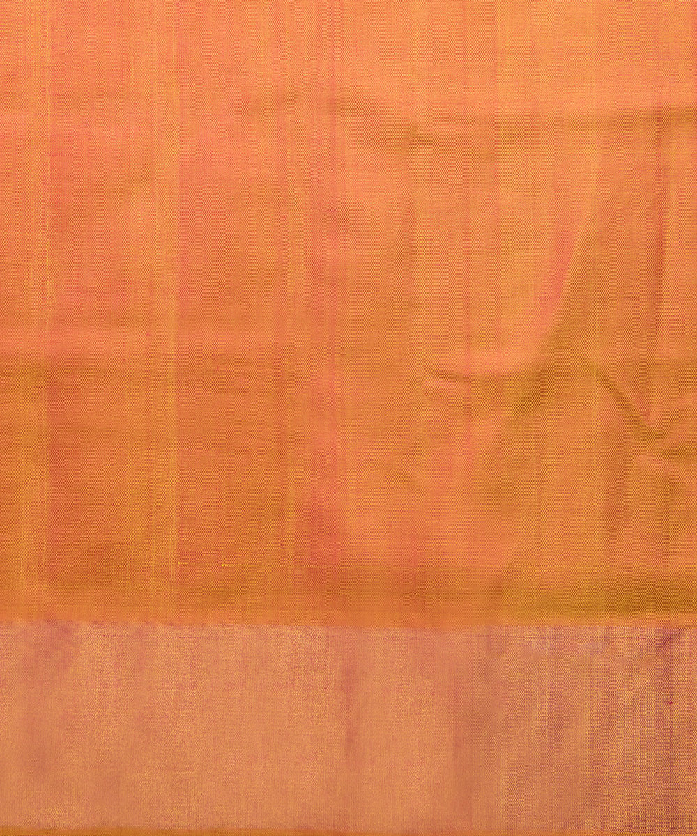 Green_And_Mustard_Handloom_Weft_Dyed_Single_Ikat_Rajkot_Patola_Saree_WeaverStory_05