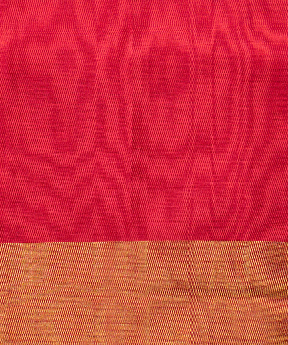 Handloom_Blue_Single_Ikat_Mulberry_Silk_Rajkot_Patola_Saree_With_Red_Border_WeaverStory_05