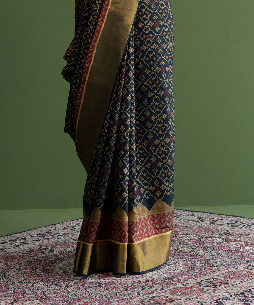 Black_And_Red_Handloom_Weft_Dyed_Mulberry_Silk_Single_Ikat_Patola_Saree_WeaverStory_04