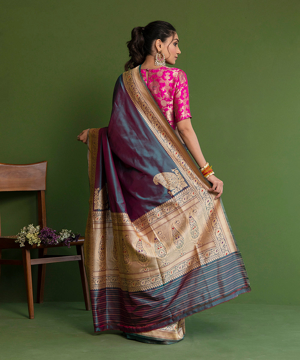 Peacock_Blue_Handloom_Plain_Pure_Katan_Silk_Banarasi_Saree_With_Konia_WeaverStory_03