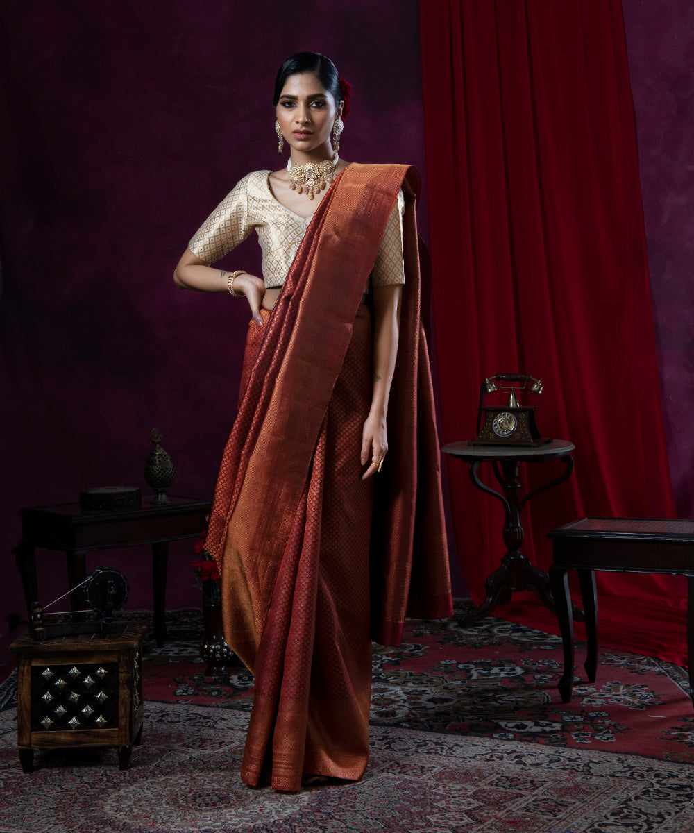 Maroon_Handloom_Brocade_Pure_Silk_Kanjivaram_Saree_WeaverStory_02