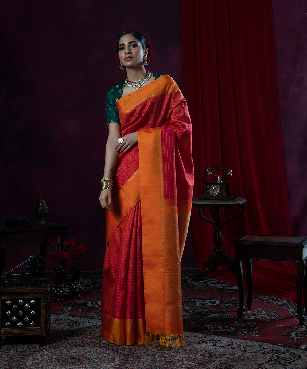 Red_Handloom_Pure_Silk_Kanjivaram_Saree_With_Orange_Border_WeaverStory_02