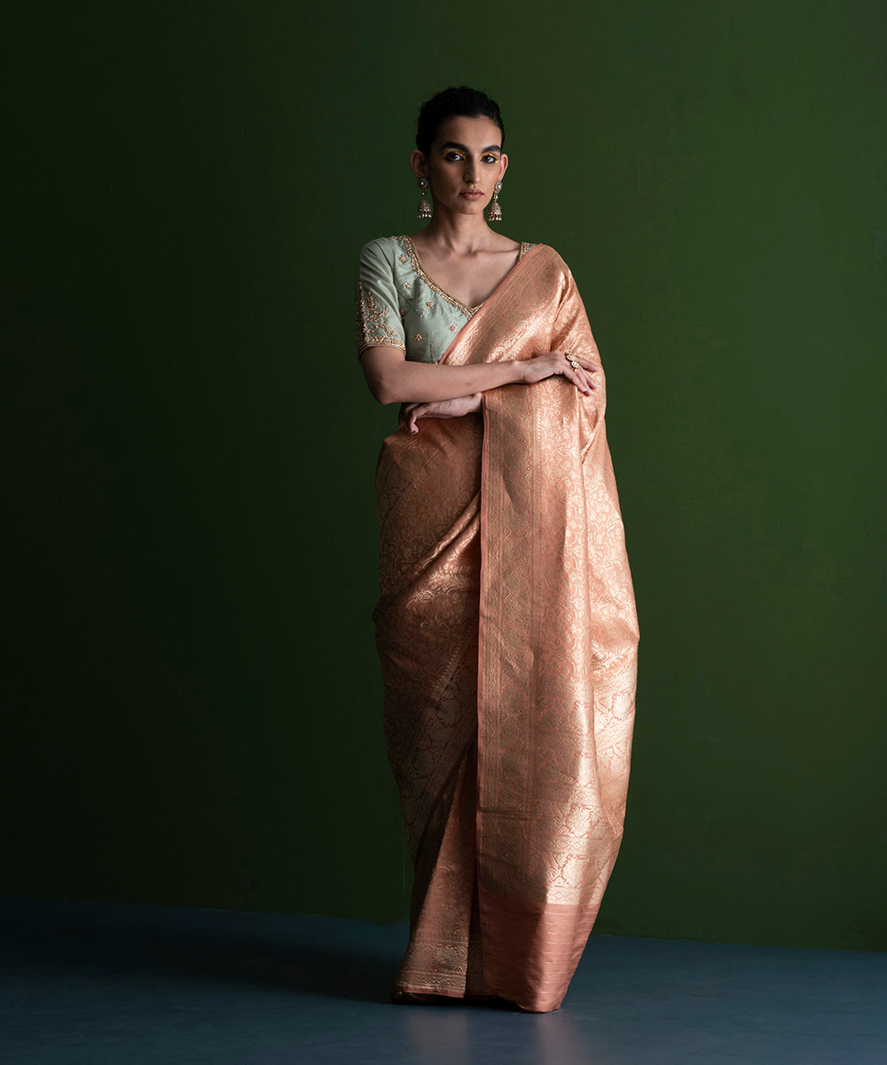 Handloom_Peach_Pure_Katan_Silk_Kimkhab_Banarasi_Saree_With_Kadhwa_Border_WeaverStory_02