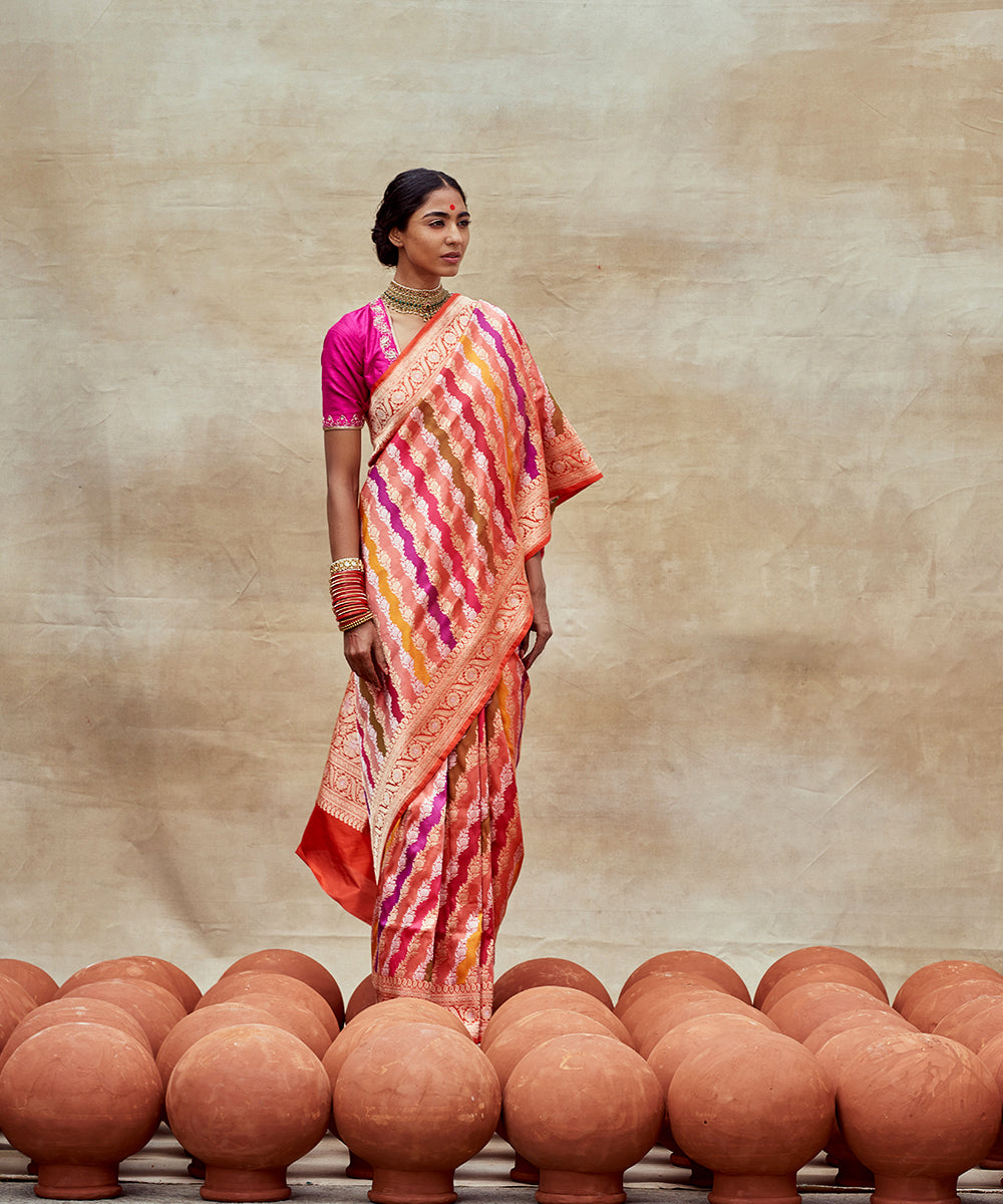 Handloom_Red_And_Pink_Pure_Katan_Silk_Rangkaat_Banarasi_Saree_WeaverStory_03