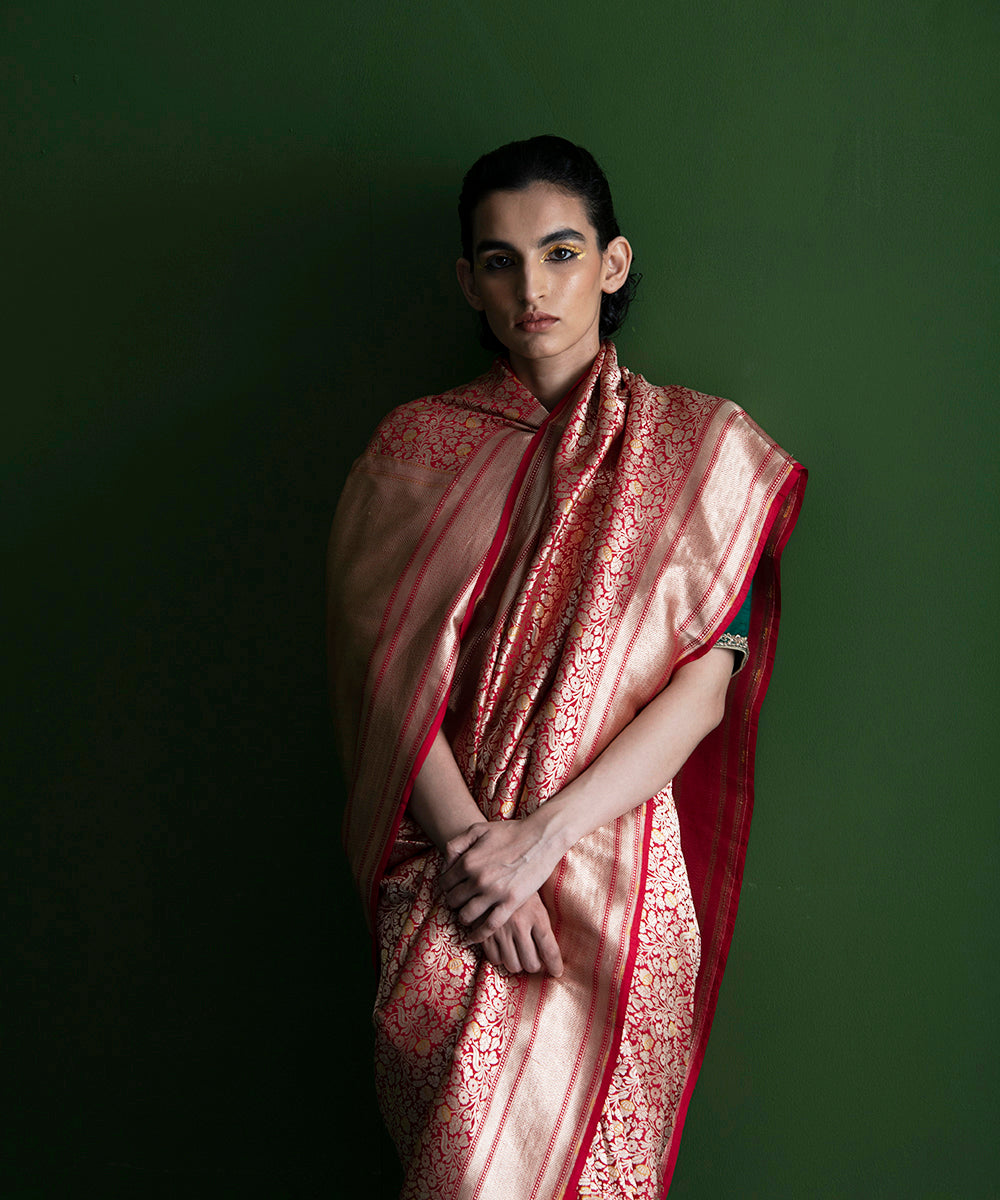 Red_Handloom_Kimkhab_Pure_Katan_Silk_Banarasi_Saree_With_Mustard_Meenakari_WeaverStory_01