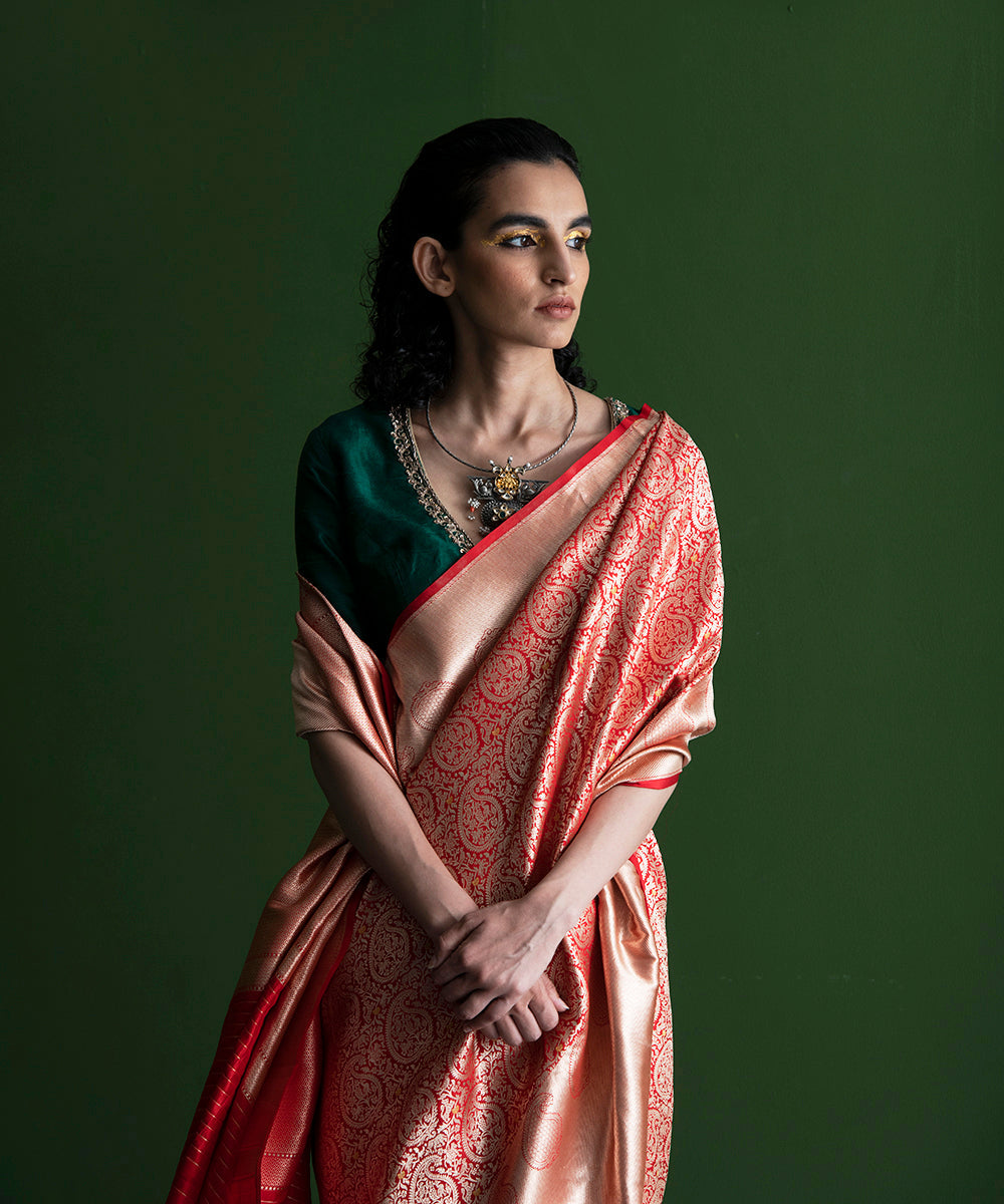Red_Handloom_Pure_Katan_Silk_Kimkhab_Shikargah_Banarasi_Saree_with_Broad_Border_WeaverStory_01