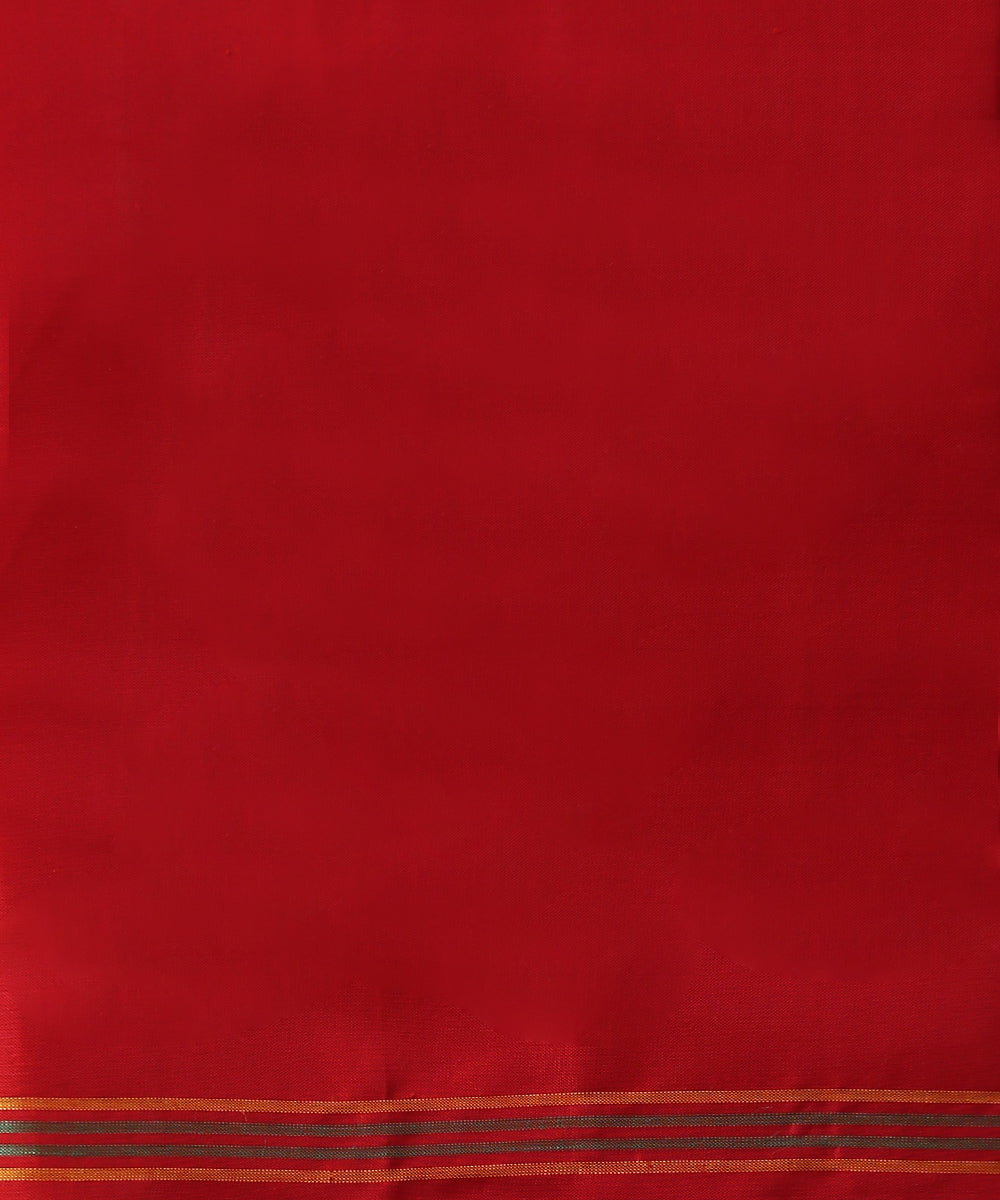 Handloom_Orange_8_Ply_Mulberry_Silk_Patola_Saree_With_Red_Border_And_Pallu_WeaverStory_05
